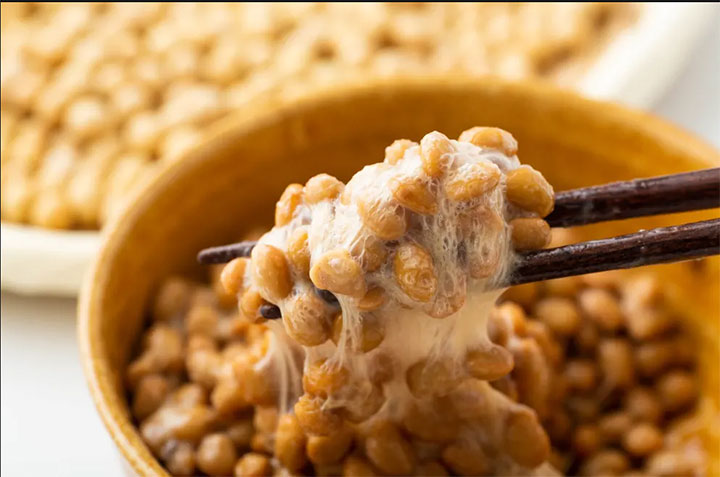 13 Makanan Khas Jepang - Natto 